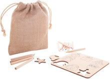 Hra na vybarven� na p�izp�soben� v�no�n�ch tvar� Ravya, p��rodn�