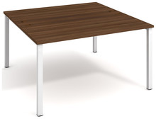 Kancelářský stůl<br>USD 1400<br>140 x 160 cm